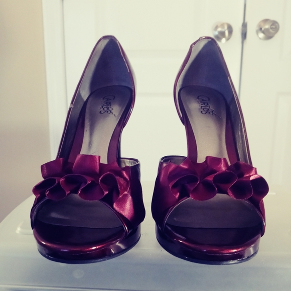 Carlos Santana Maroon Heels - Picture 1 of 10